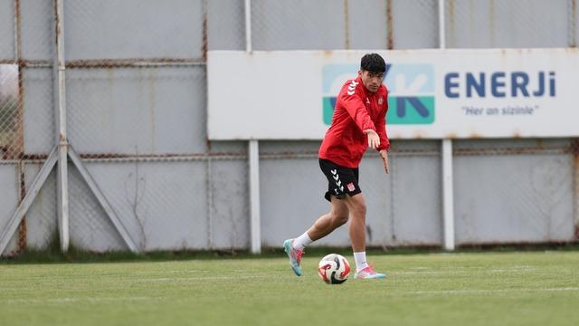 Sivasspor’da İki Oyuncu Birden Sakatlandı