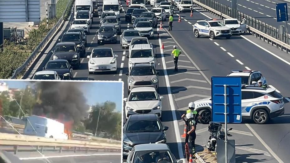 İstanbul'da Sahil Yolunda Yangın ve Avrasya Tüneli Trafik Kensilmesi