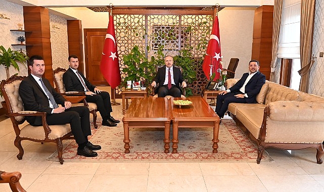 Nevşehir Belediye Başkanı Rasim Arı, Nevşehir Valisi Ali Fidan'ı ziyaret etti – GÜNDEM