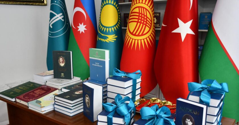 Türk birliğini savunan Kazak yazarların eserleri yayımlandı