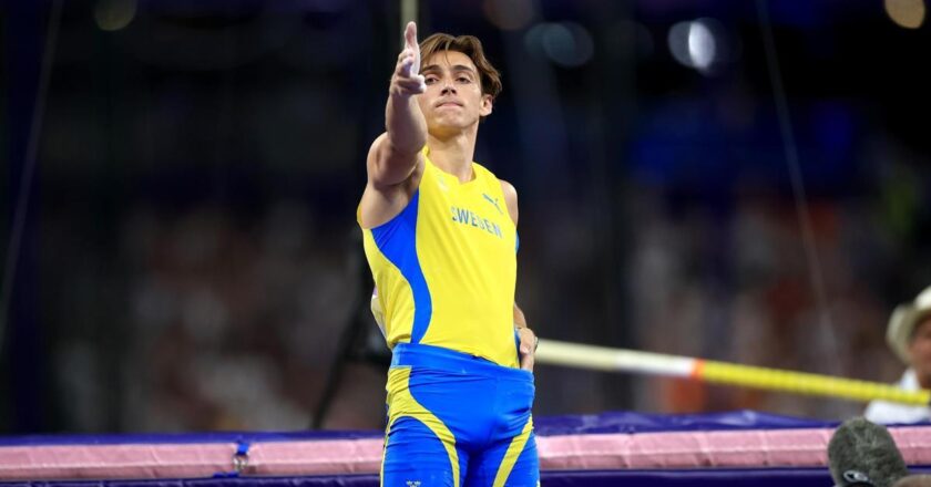 İsveç sporcusu Armand Duplantis rekorunu bir kez daha yendi