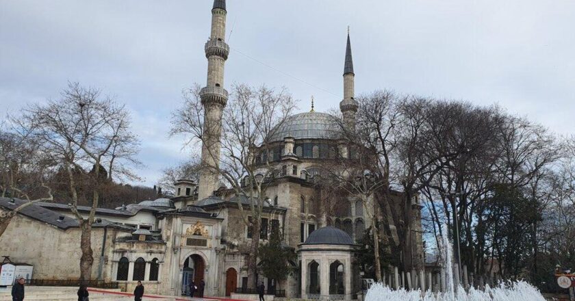 Eyüp Sultan Camii Nerede, Nasıl Gidilir? Eyüp Sultan Camii Hakkında Bilinmesi Gerekenler