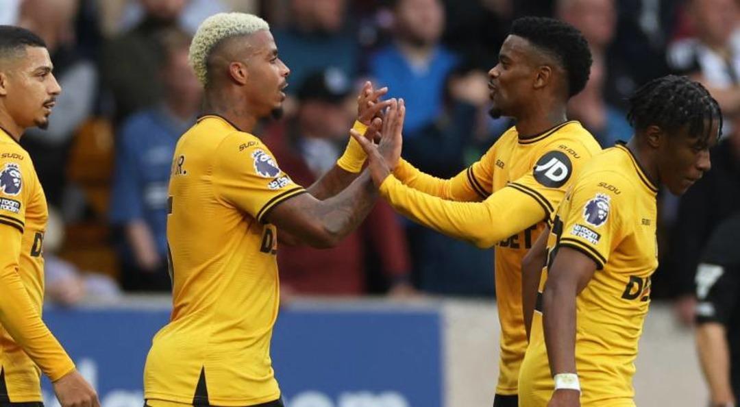 Fenerbahce'den Fenerbahce'den yeni Simen Nelson veya Galatasaray Mario Lemina! 2