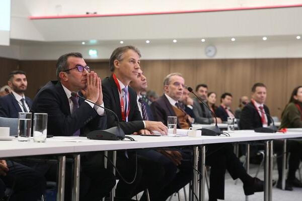 Viyana’da “Türkiye’de Ticaret ve Yatırım Konferansı” düzenlendi