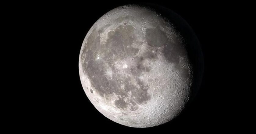 Dev asteroit Ay’a çarpabilir: Dünya üzerindeki etkileri neler?